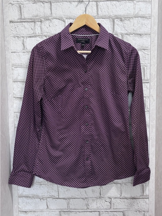 Banana Republic Tops - Banana Republic Women’s Purple Geometric Button-Up Shirt